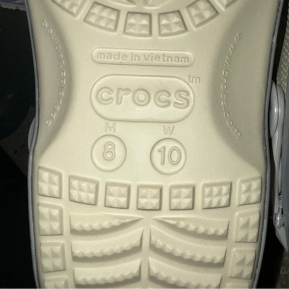 CROCS Mandalorian Baby Yoda NWT - Picture 8 of 14